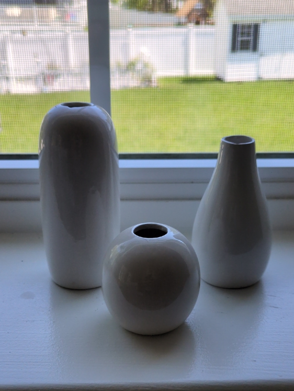 Set of 3 Glossy White Tiny Ceramic Bud Vases From Bullseyes Playground